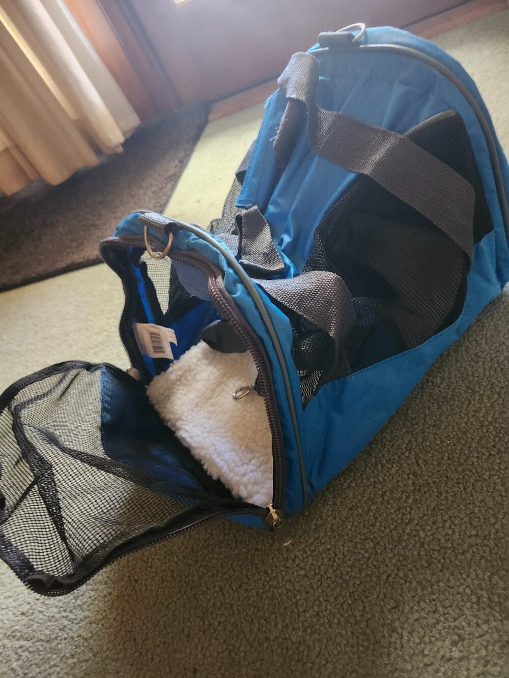 World Pet Small Pet Carrier Fits Cats and Small Breed Animals Blue 15 L X 8 H X